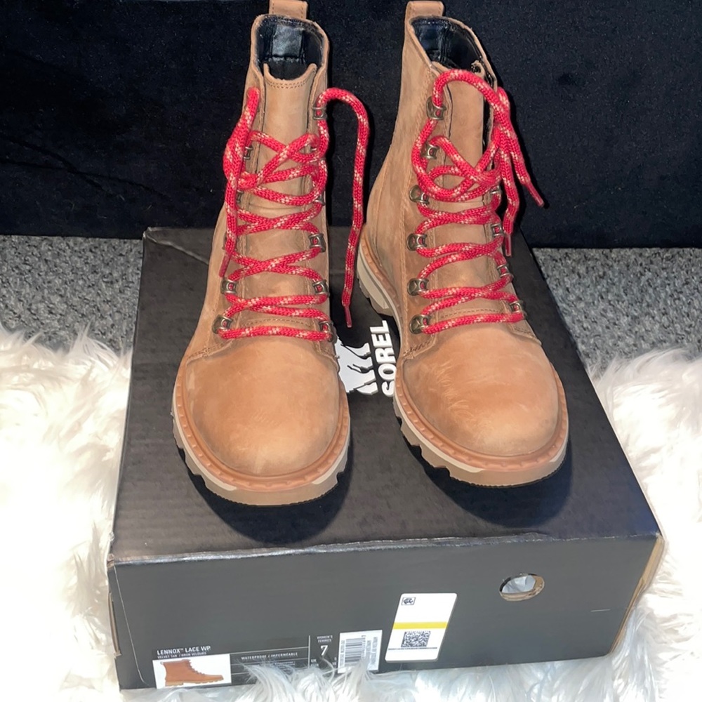 Sorel hiking boots. Waterproof